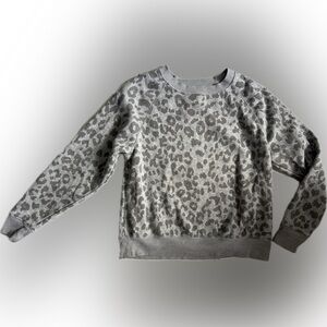 Old Navy Gray Animal Print Sweater